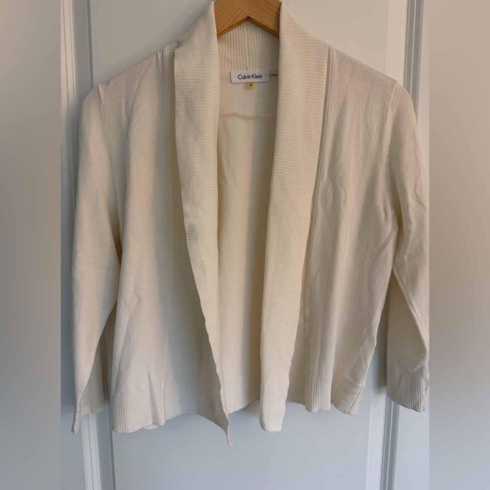 Excellent Condition. Calvin Klein Cream Cardigan